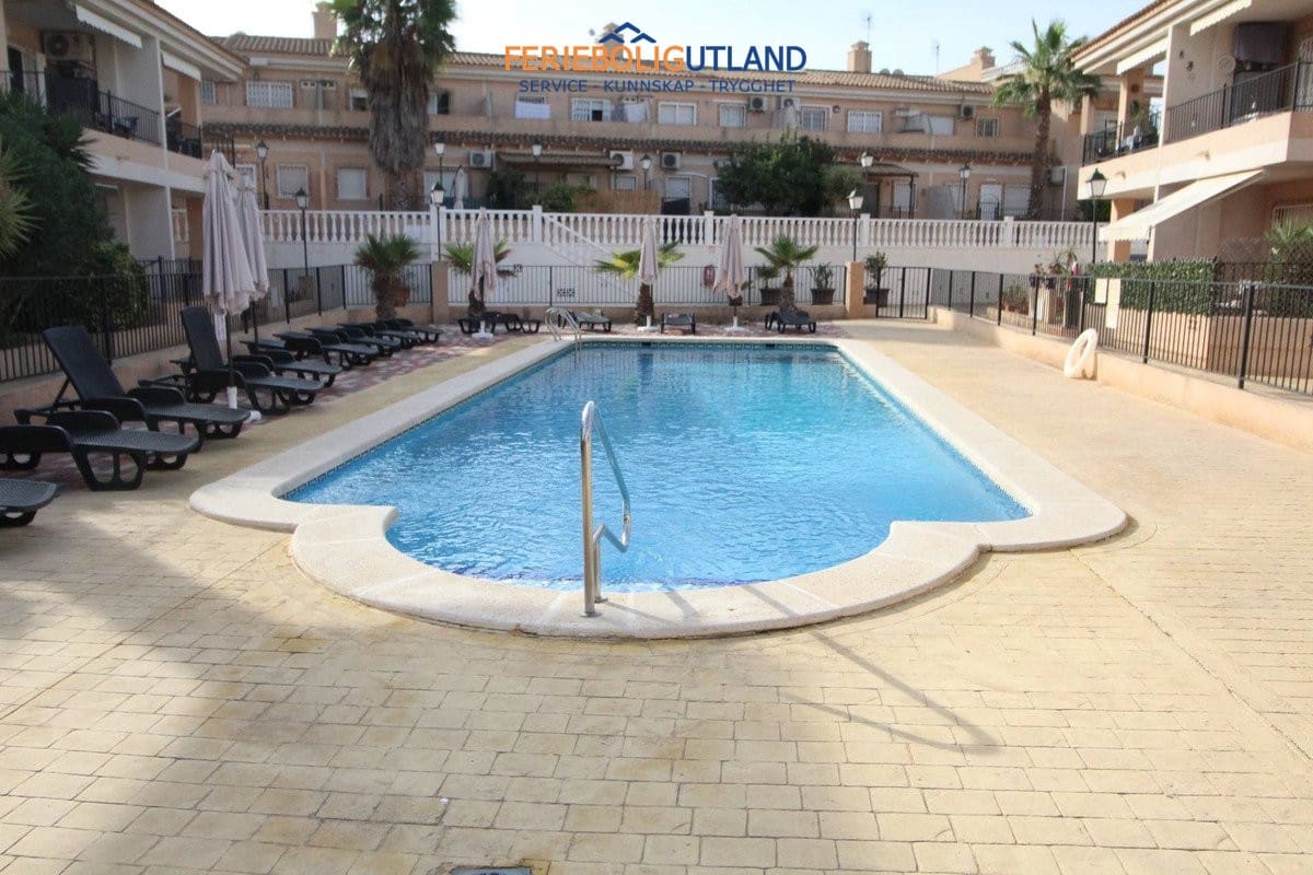 2 sovrum Takvåning till salu i Algorfa med pool - 117 000 € (Ref: 10130440)
