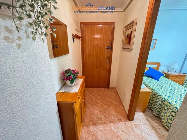 2 soveværelse Lejlighed til salg i Los Secanos, Guardamar del Segura - € 191.000 (Ref: 10133494)