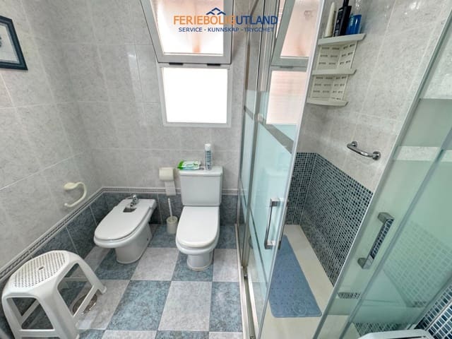 2 soveværelse Lejlighed til salg i Los Secanos, Guardamar del Segura - € 191.000 (Ref: 10133494)