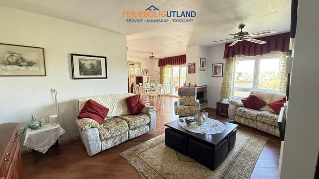 5 sovrum Villa till salu i Las Ramblas Golf, Orihuela med pool garage - 635 000 € (Ref: 10135021)