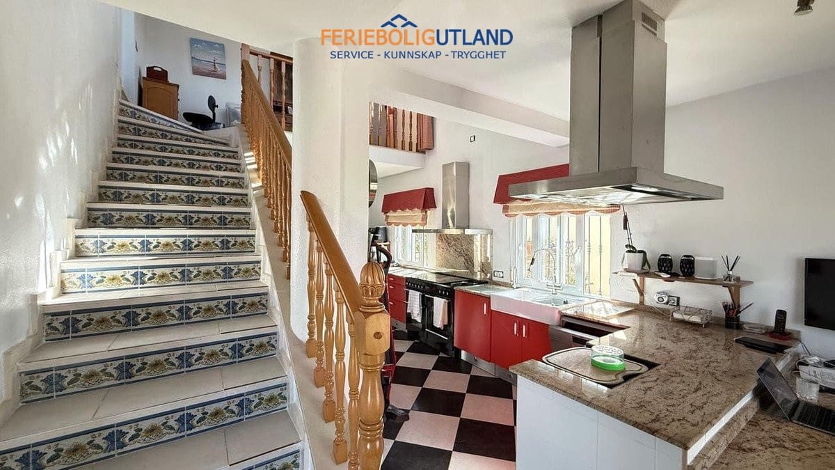 5 sovrum Villa till salu i Las Ramblas Golf med pool garage - 635 000 € (Ref: 10135021)