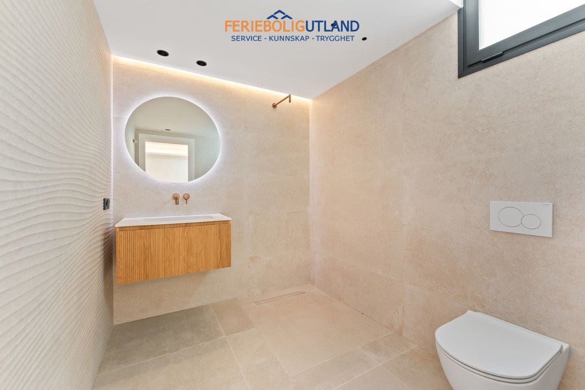 Chalet de 4 habitaciones en Mijas en venta con piscina garaje - 1.945.000 € (Ref: 10135111)