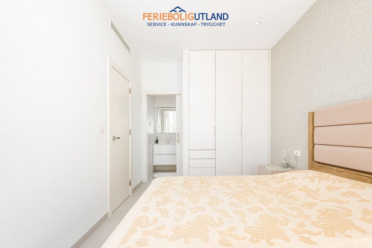 4 sypialnia Willa na sprzedaż w San Pedro del Pinatar z basenem garażem - 495 000 € (Ref: 10136541)