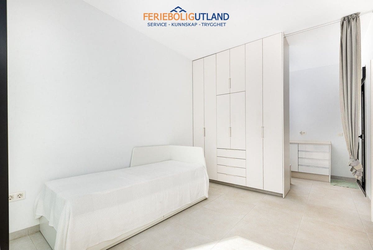 4 sypialnia Willa na sprzedaż w San Pedro del Pinatar z basenem garażem - 495 000 € (Ref: 10136541)