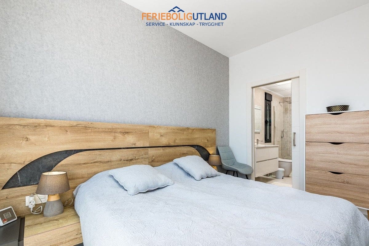 4 sypialnia Willa na sprzedaż w San Pedro del Pinatar z basenem garażem - 495 000 € (Ref: 10136541)