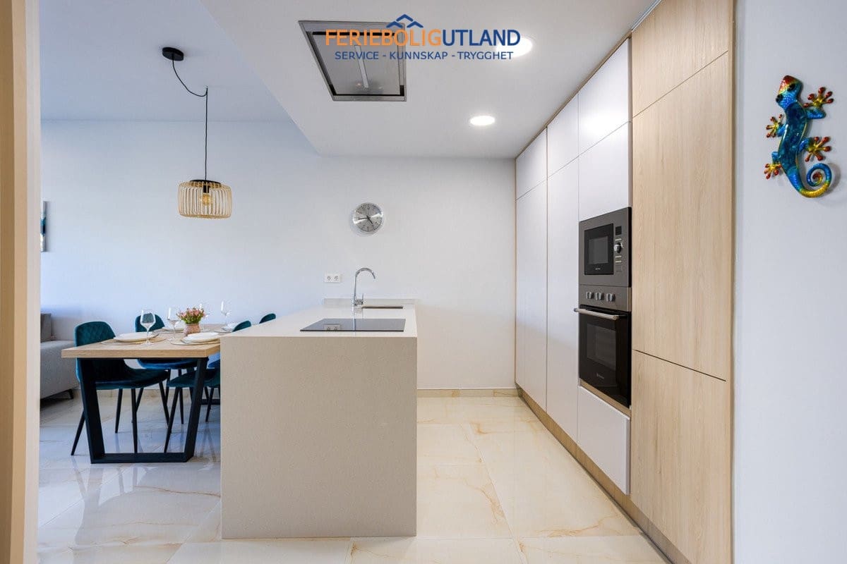 Apartamento de 2 habitaciones en Orihuela Costa en venta con piscina garaje - 279.000 € (Ref: 10136544)