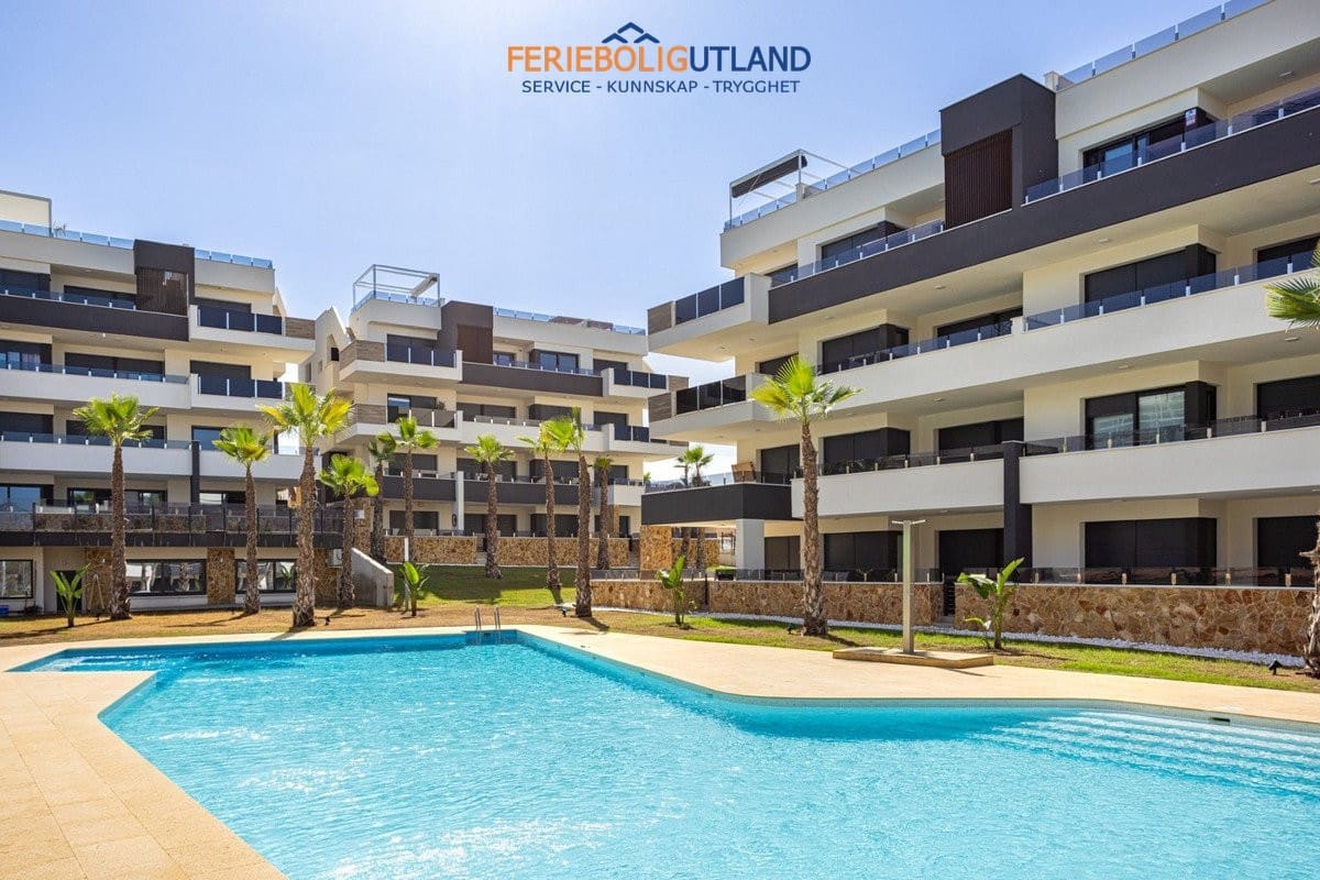 Apartamento de 2 habitaciones en Orihuela Costa en venta con piscina garaje - 279.000 € (Ref: 10136544)