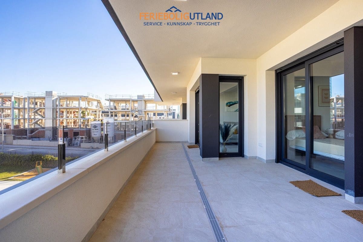 Apartamento de 2 habitaciones en Orihuela Costa en venta con piscina garaje - 279.000 € (Ref: 10136544)