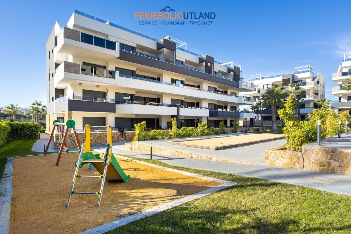 Apartamento de 2 habitaciones en Orihuela Costa en venta con piscina garaje - 279.000 € (Ref: 10136544)