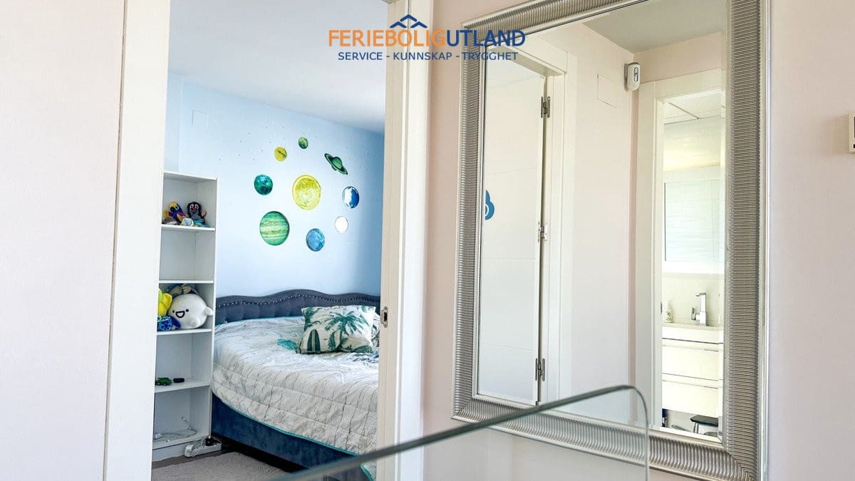5 chambre Villa/Maison à vendre à Torrevieja avec piscine garage - 549 000 € (Ref: 10136546)