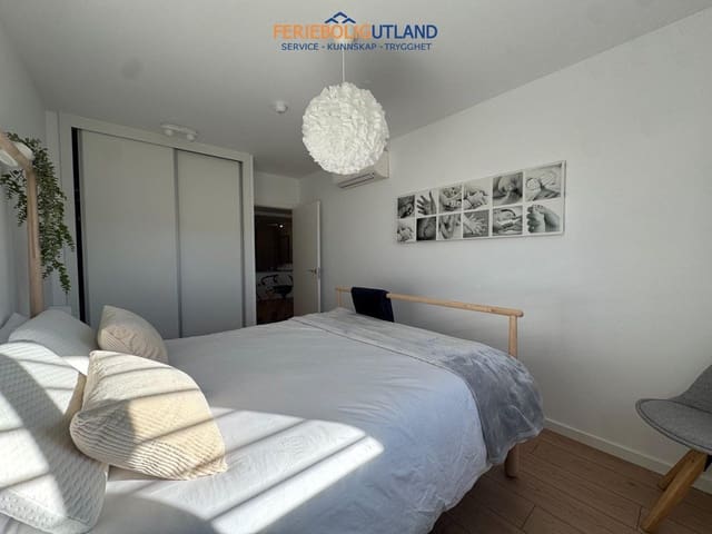 2 soverom Leilighet til salgs i Mil Palmeras, Pilar de la Horadada med svømmebasseng garasje - € 300 000 (Ref: 10136728)