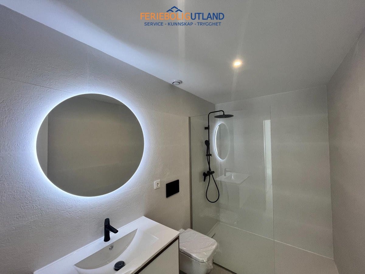 3 quarto Apartamento para venda em Torrevieja com piscina garagem - 370 000 € (Ref: 10140178)