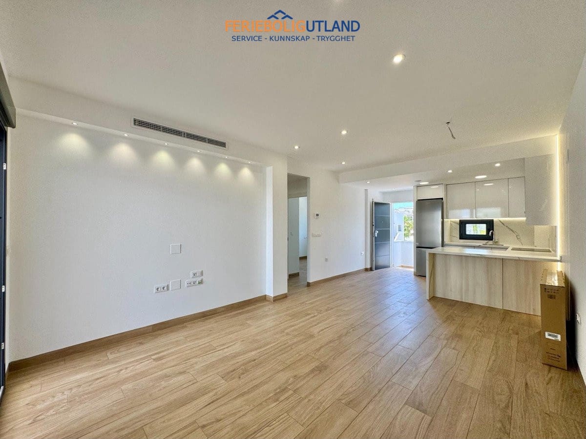 2 sypialnia Penthouse na sprzedaż w Los Balcones z basenem - 359 900 € (Ref: 10140343)