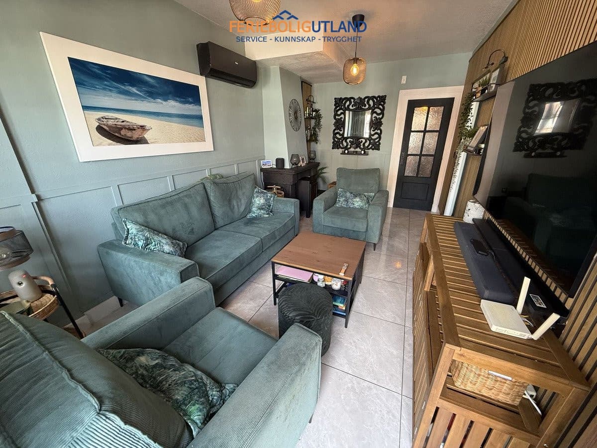 3 sovrum Hus till salu i Villamartin med pool garage - 274 900 € (Ref: 10141345)