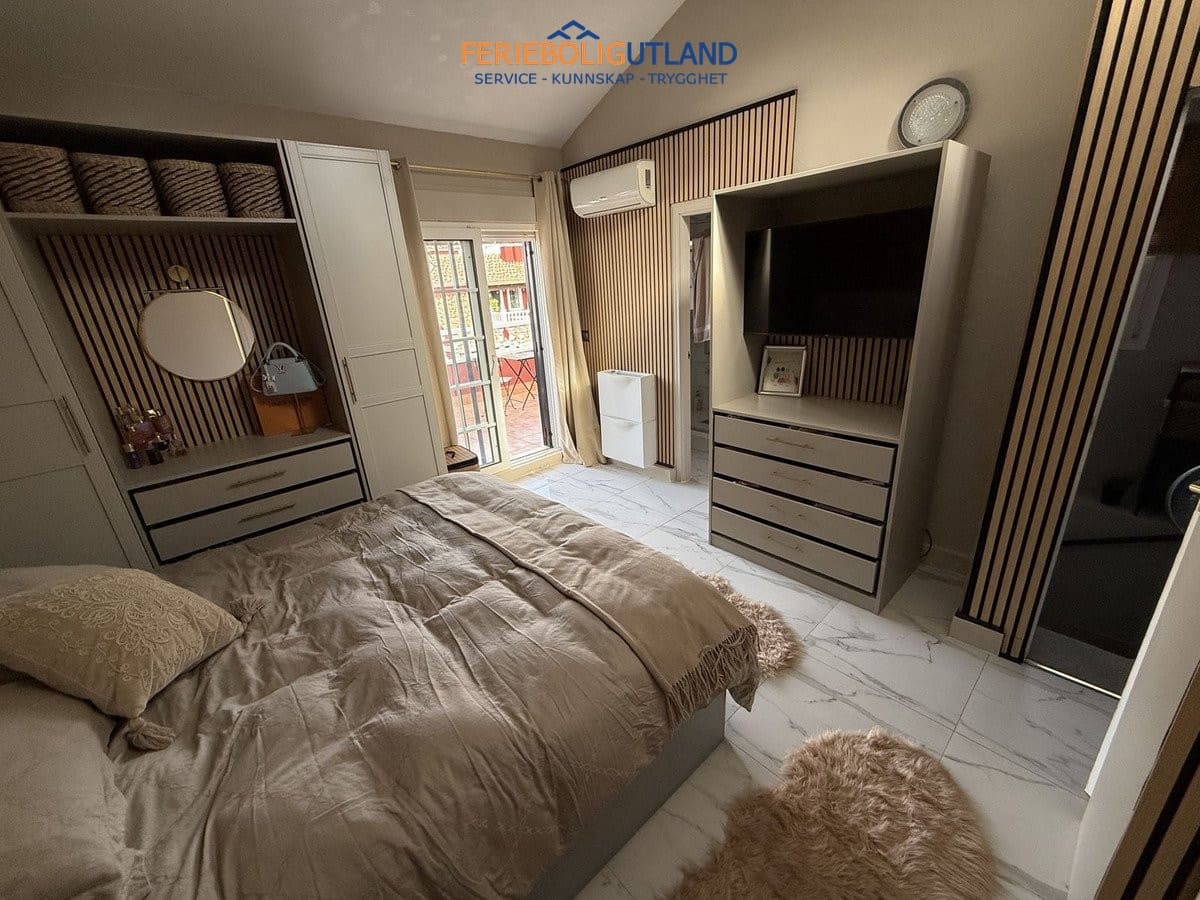 3 sovrum Hus till salu i Villamartin med pool garage - 274 900 € (Ref: 10141345)