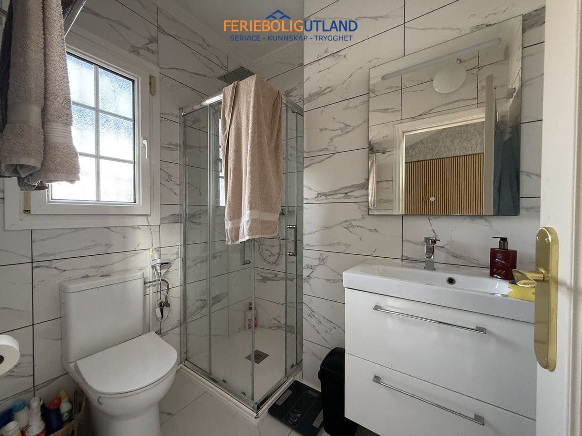 3 sovrum Hus till salu i Villamartin med pool garage - 274 900 € (Ref: 10141345)