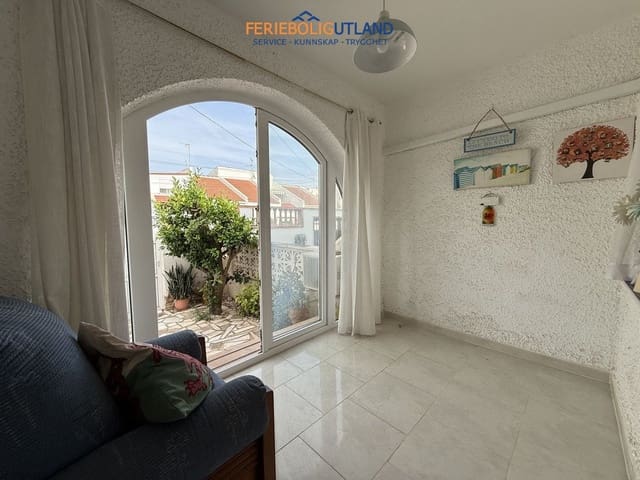 3 slaapkamer Huis te koop in Puerto Deportivo, Torrevieja met zwembad - € 174.900 (Ref: 10141346)