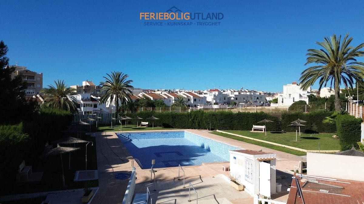3 slaapkamer Huis te koop in Torrevieja met zwembad - € 174.900 (Ref: 10141346)