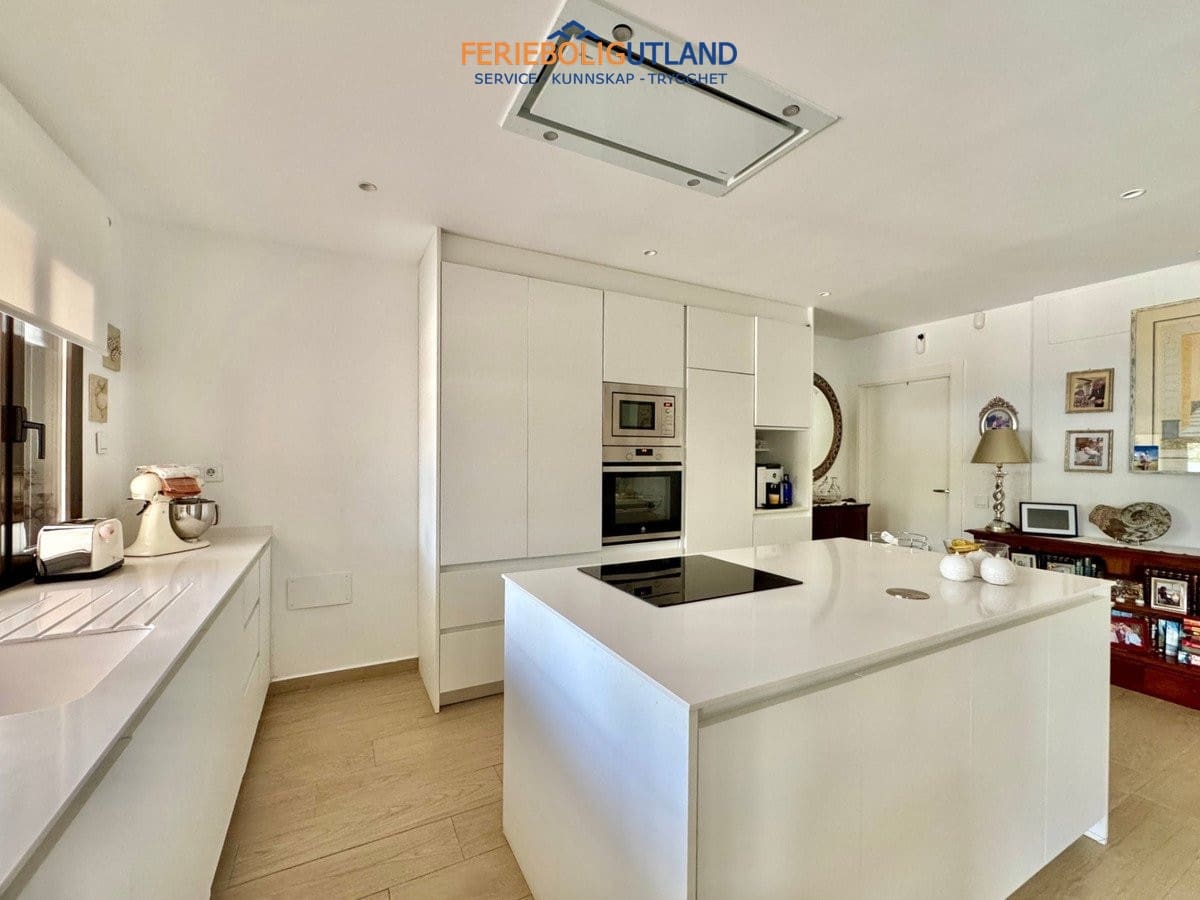 3 sovrum Hus till salu i San Pedro del Pinatar med pool garage - 395 000 € (Ref: 10144914)