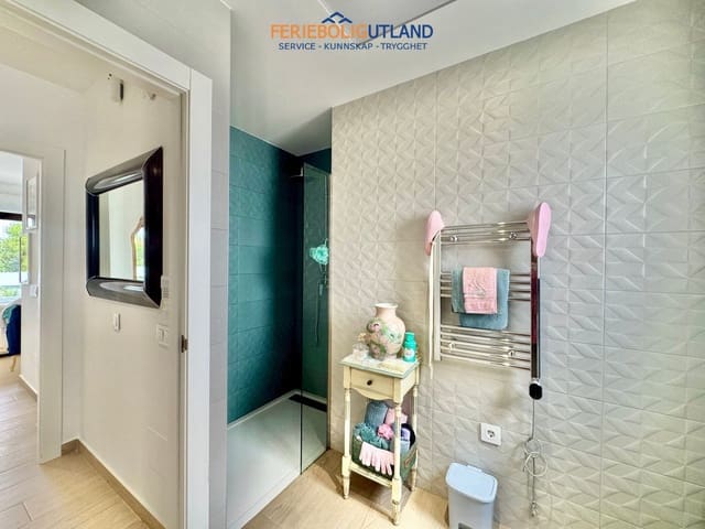 3 sovrum Hus till salu i San Pedro del Pinatar ciudad, San Pedro del Pinatar med pool garage - 395 000 € (Ref: 10144914)