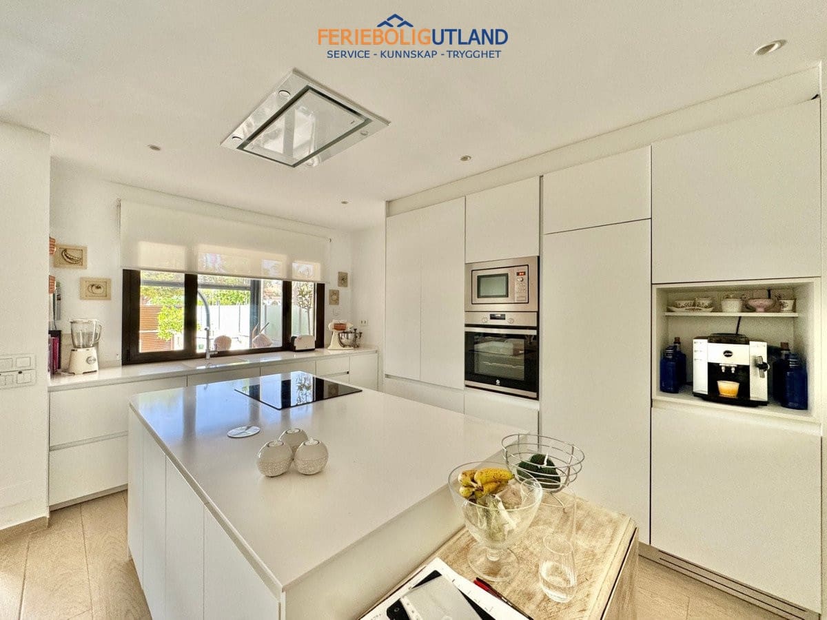 3 sovrum Hus till salu i San Pedro del Pinatar med pool garage - 395 000 € (Ref: 10144914)