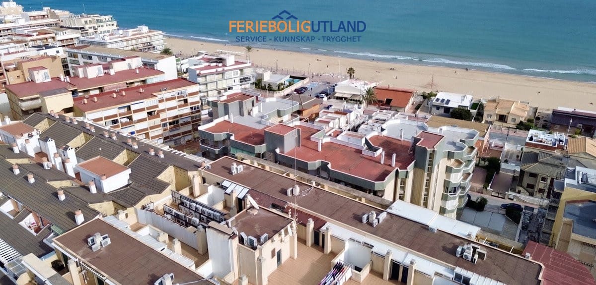 2 sovrum Lägenhet till salu i Guardamar del Segura med garage - 299 000 € (Ref: 10144915)