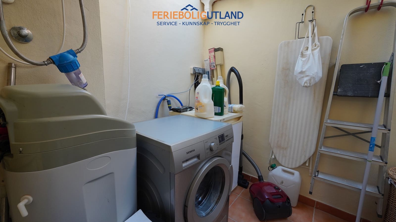 3 sovrum Hus till salu i Los Dolses med pool garage - 325 000 € (Ref: 10144916)