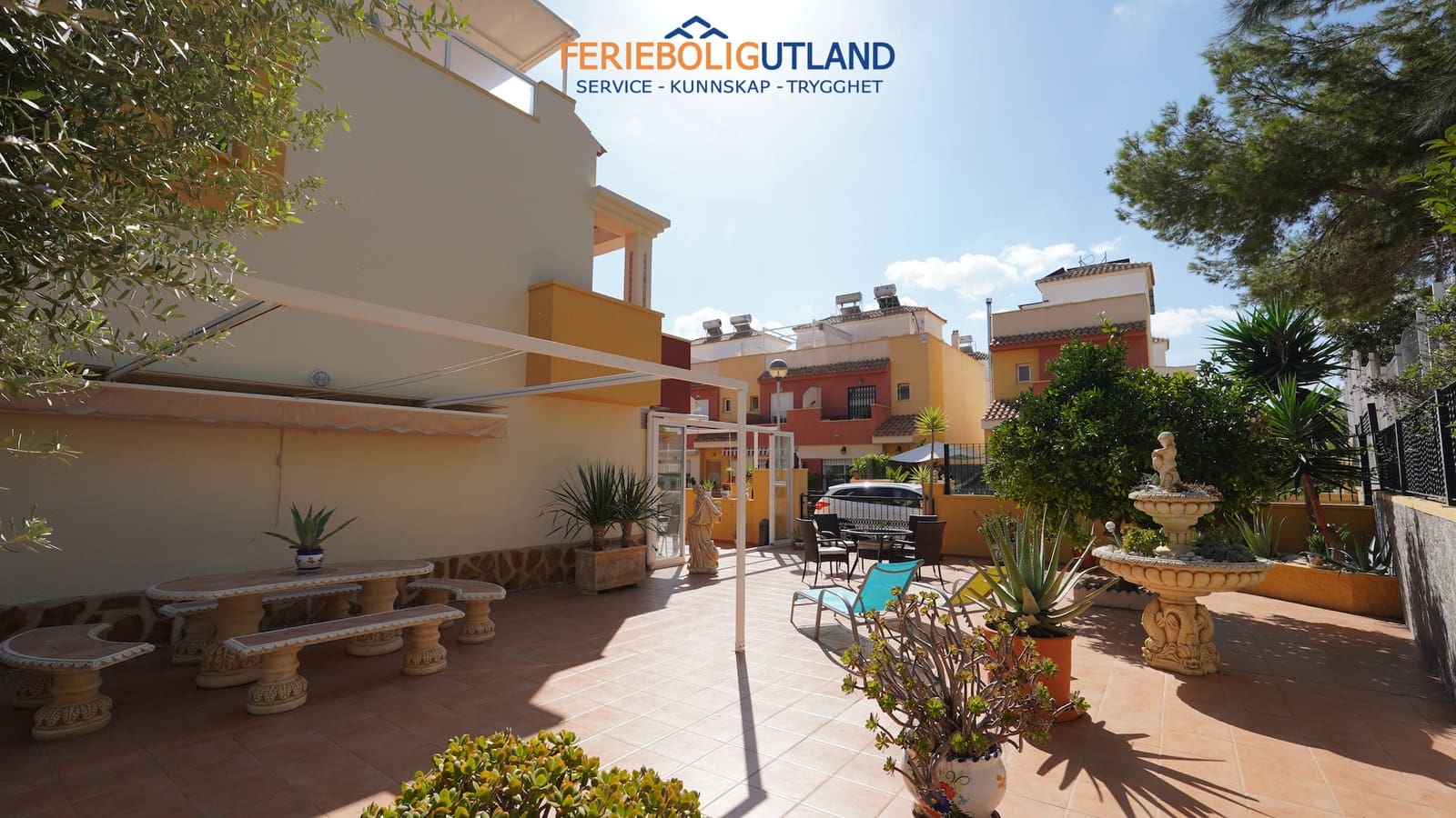 3 sovrum Hus till salu i Los Dolses med pool garage - 325 000 € (Ref: 10144916)