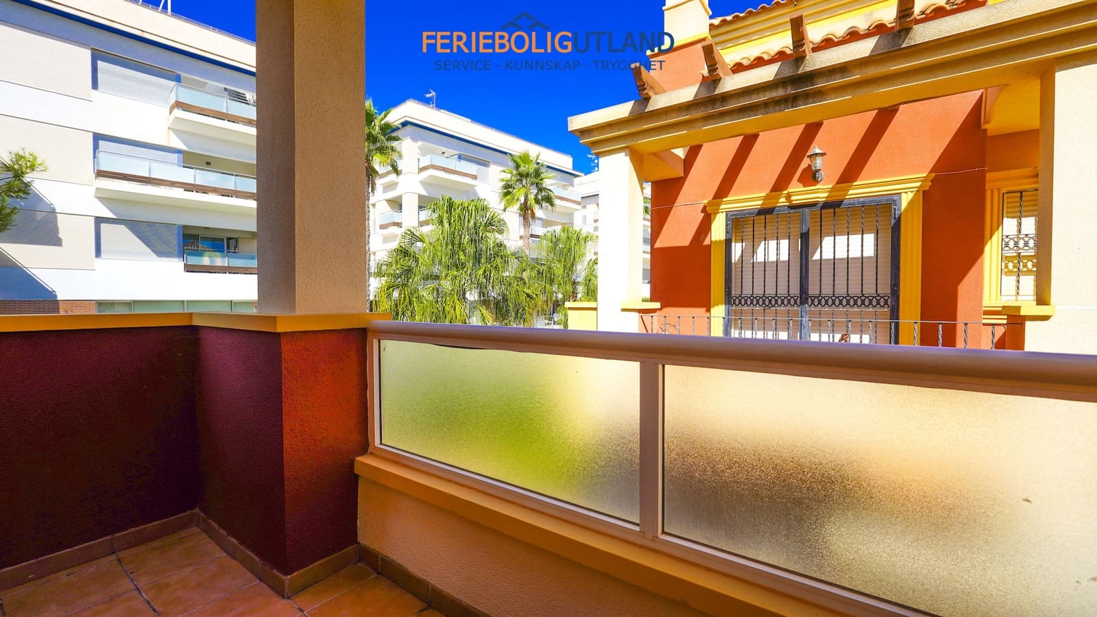 3 bedroom Townhouse for sale in Villamartin with pool garage - € 325,000 (Ref: 10144916)