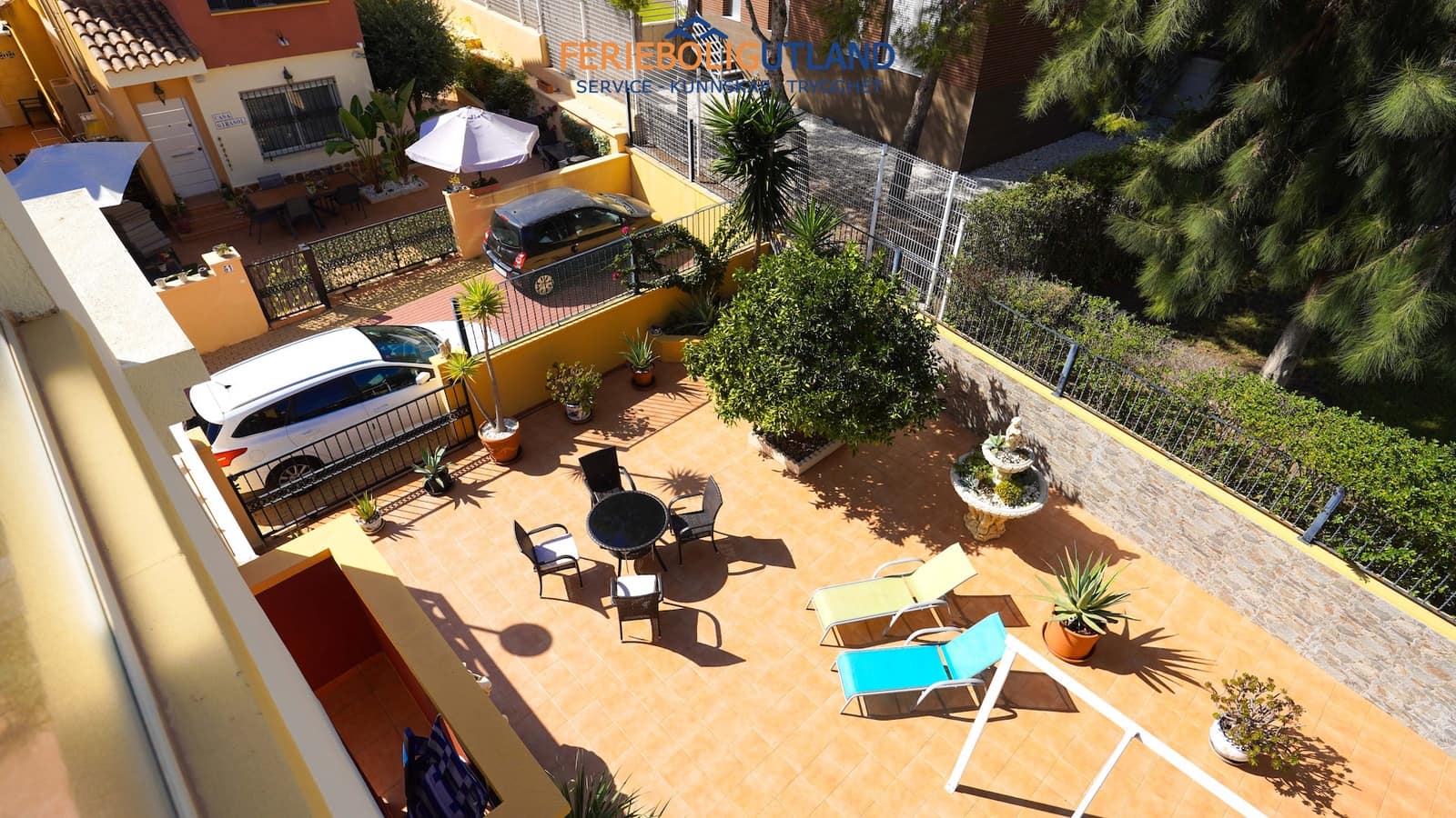 3 bedroom Townhouse for sale in Villamartin with pool garage - € 325,000 (Ref: 10144916)