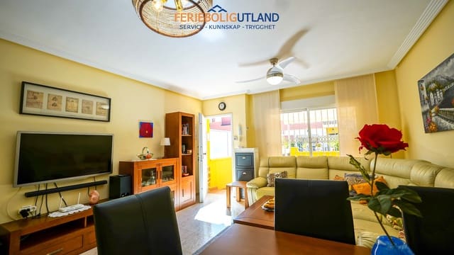 3 soveværelse Byhus til salg i Villamartin, Orihuela med swimmingpool garage - € 299.000 (Ref: 10144916)