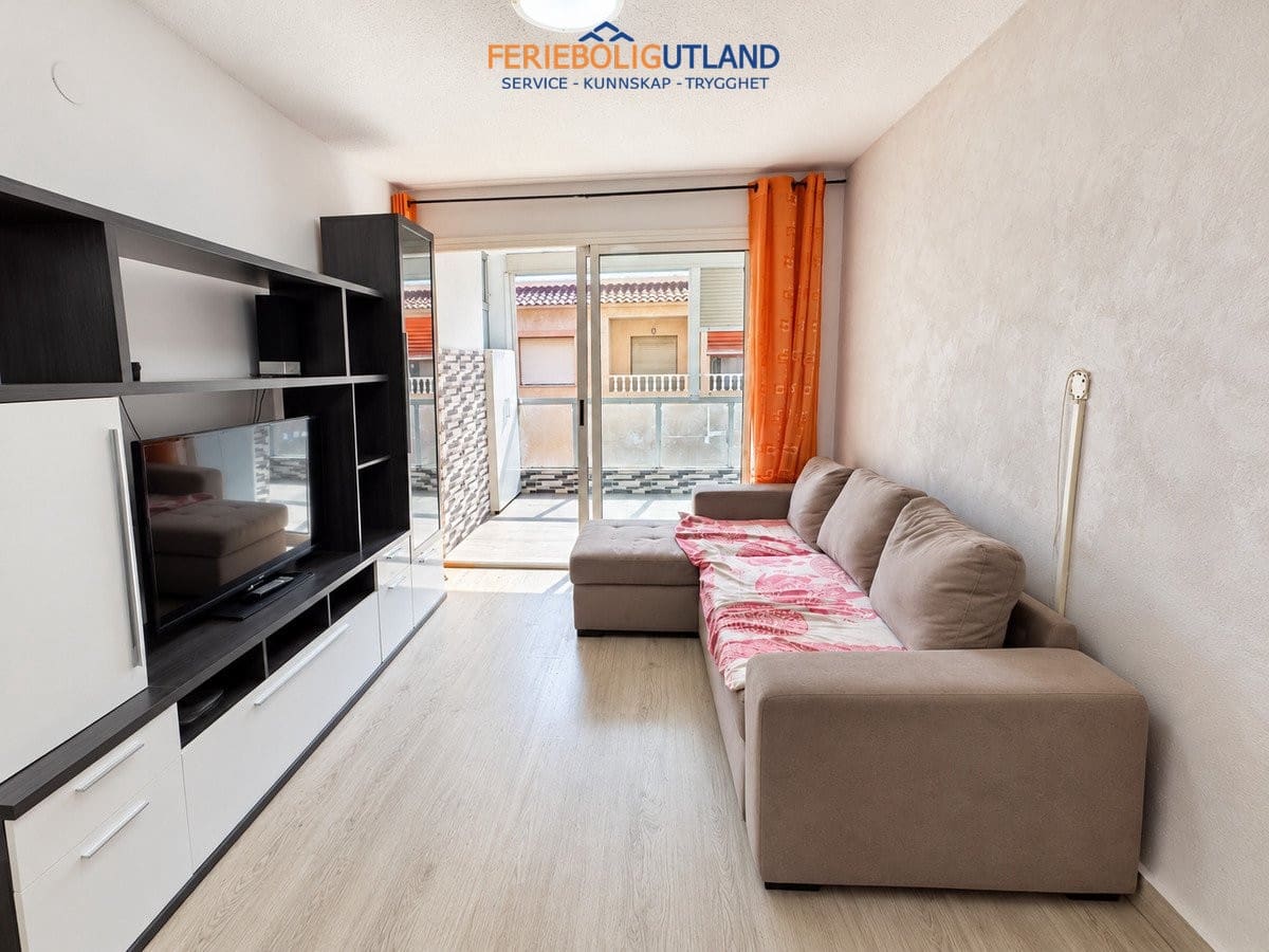 2 quarto Apartamento para venda em Torrevieja com piscina - 135 000 € (Ref: 10144917)