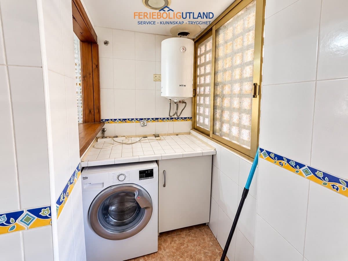 2 quarto Apartamento para venda em Torrevieja com piscina - 135 000 € (Ref: 10144917)