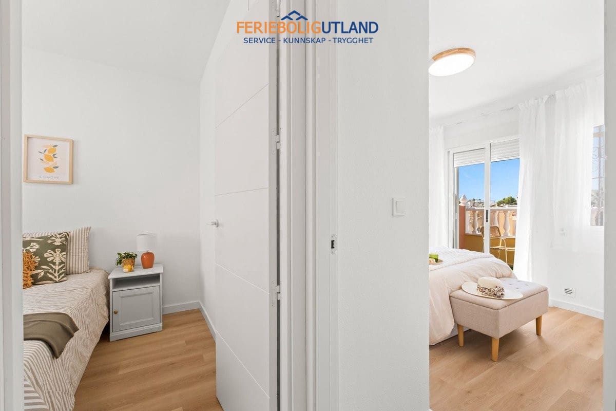 2 sovrum Hus till salu i Villamartin med pool garage - 229 800 € (Ref: 10144918)