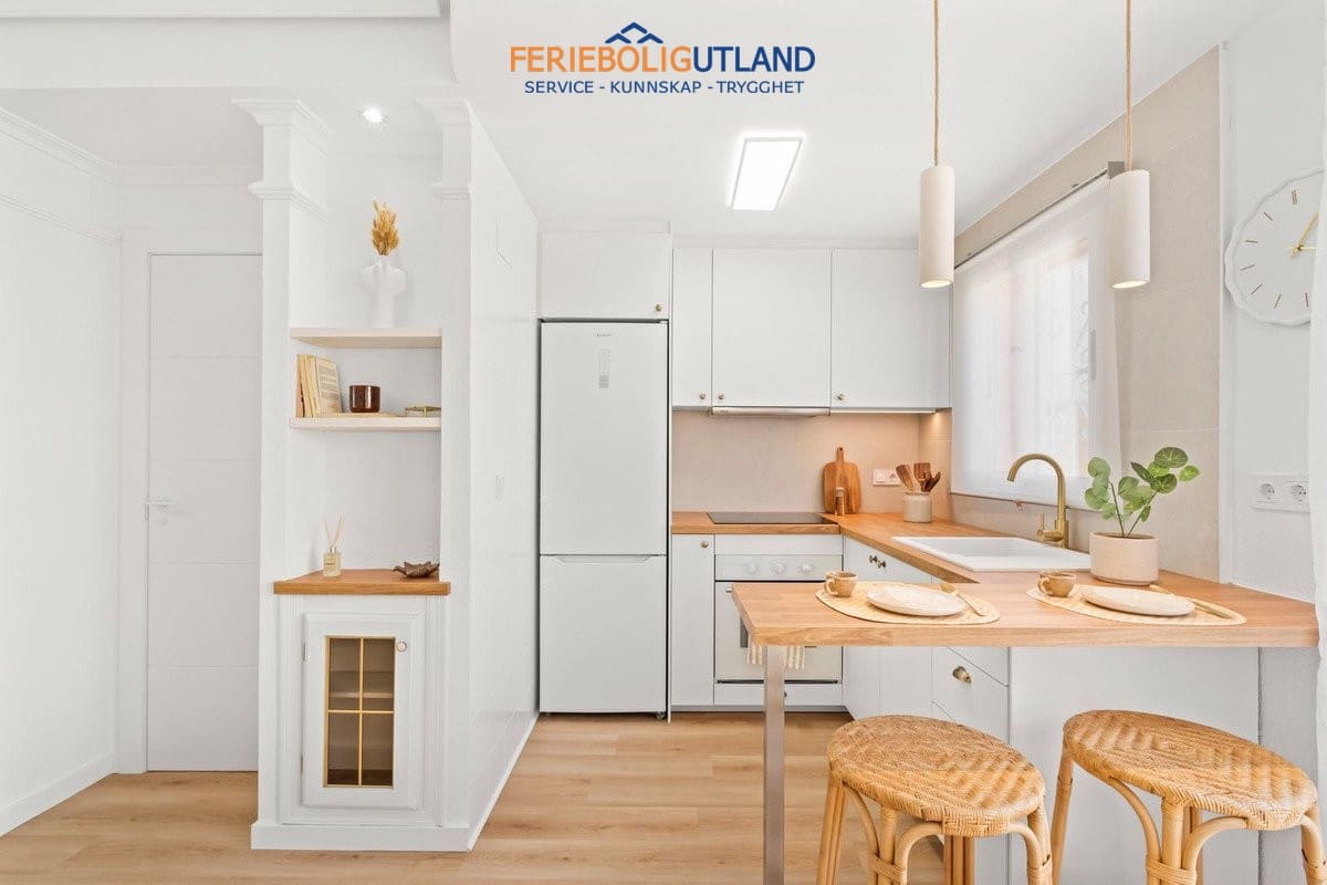 2 sovrum Hus till salu i Villamartin med pool garage - 229 800 € (Ref: 10144918)