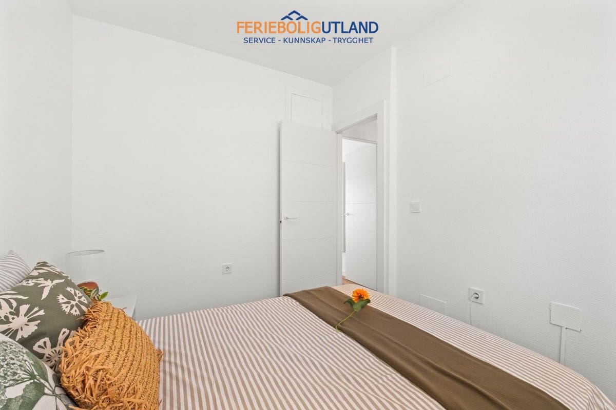 2 sovrum Hus till salu i Villamartin med pool garage - 229 800 € (Ref: 10144918)