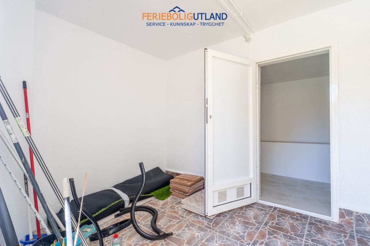 2 sovrum Hus till salu i Villamartin med pool garage - 229 800 € (Ref: 10144918)