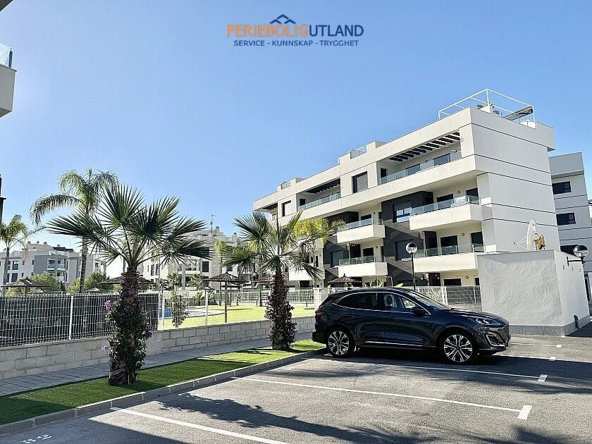 3 quarto Penthouse para venda em Villamartin com piscina garagem - 370 000 € (Ref: 10145053)