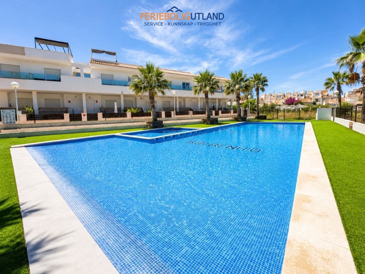 3 chambre Maison de Ville à vendre à Torrevieja avec piscine garage - 429 000 € (Ref: 10145054)