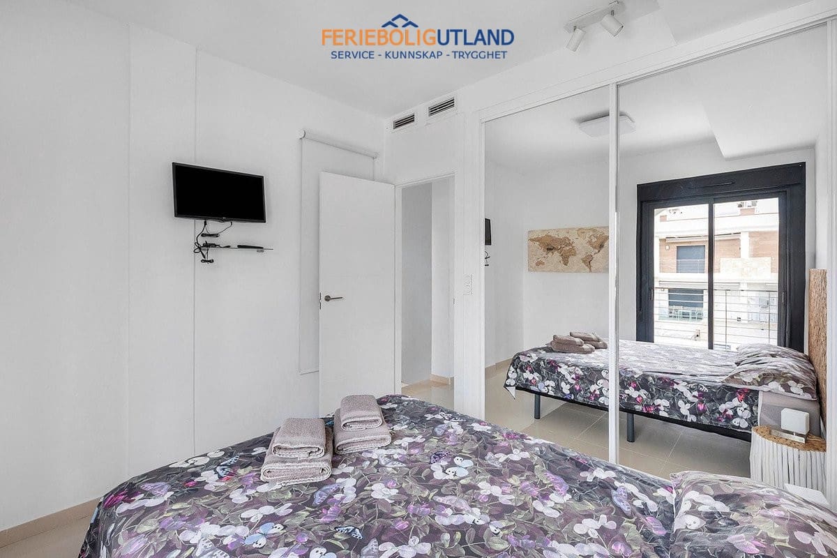 4 soverom Villa til salgs i Ciudad Quesada med svømmebasseng garasje - € 425 000 (Ref: 10145056)