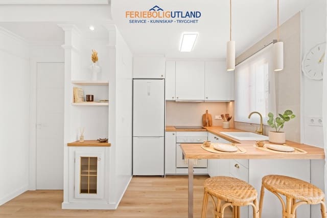 2 soverom Hus til salgs i Villamartin, Orihuela med svømmebasseng - € 229 800 (Ref: 10154107)