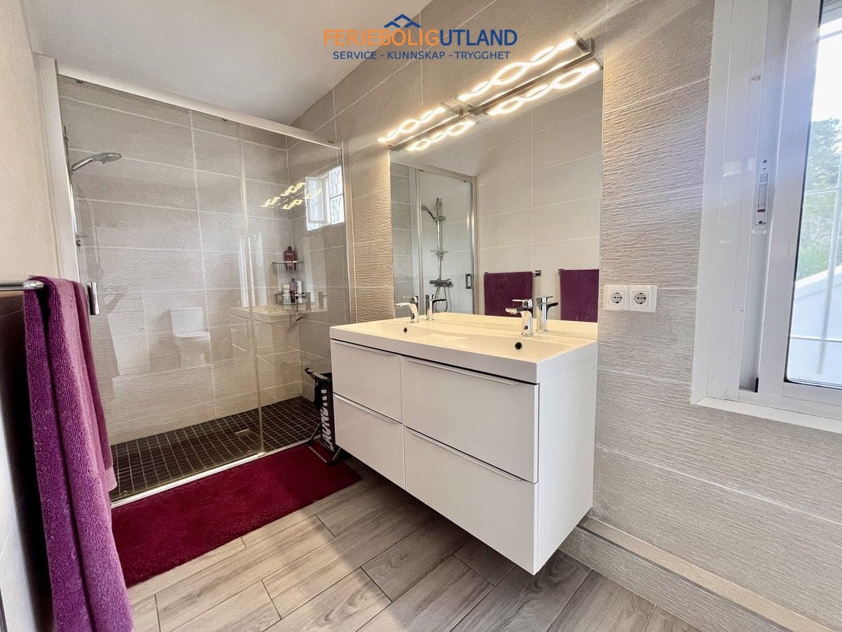 3 soveværelse Villa til salg i Pinar de Campoverde med garage - € 329.950 (Ref: 10154234)