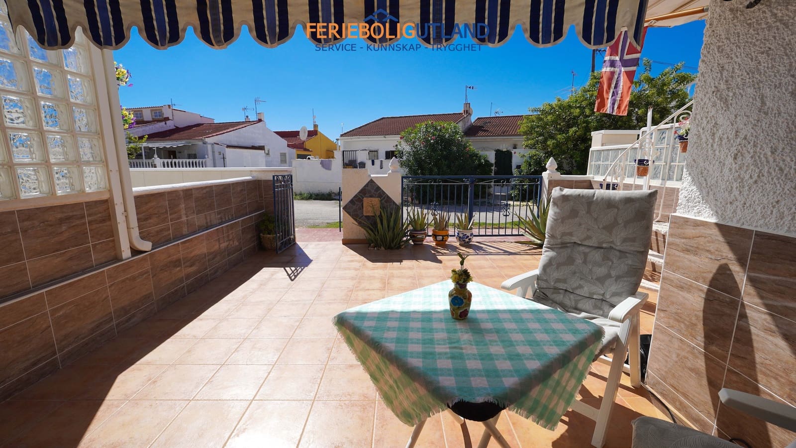 2 soverom Bungalow til salgs i Torrevieja - € 99 000 (Ref: 10156172)