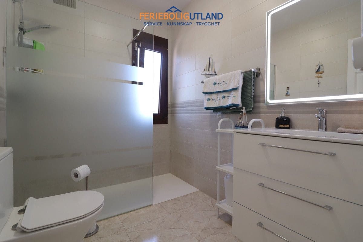 3 bedroom Villa for sale in Daya Vieja with pool garage - € 650,000 (Ref: 10163231)
