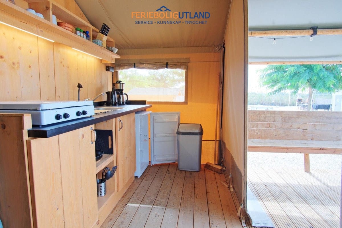 3 bedroom Villa for sale in Dolores with pool garage - € 895,000 (Ref: 10163232)