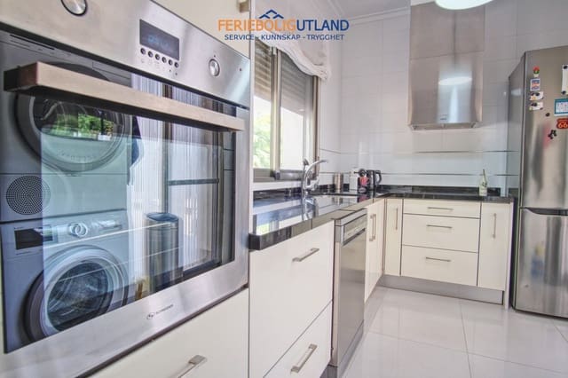 Chalet de 3 habitaciones en Dolores en venta con piscina garaje - 895.000 € (Ref: 10163232)