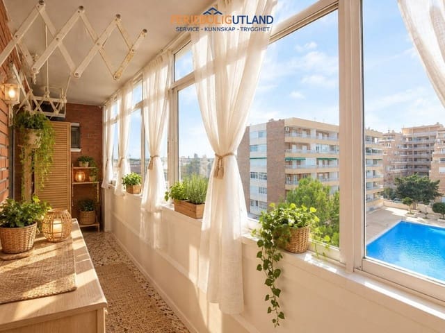 2 sypialnia Apartament na sprzedaż w Punta Prima, Orihuela z basenem garażem - 219 000 € (Ref: 10163233)