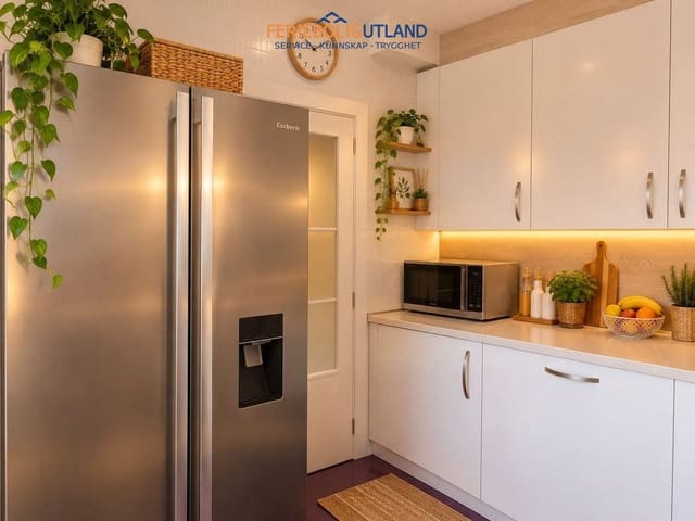 2 sypialnia Apartament na sprzedaż w Punta Prima, Orihuela z basenem garażem - 219 000 € (Ref: 10163233)