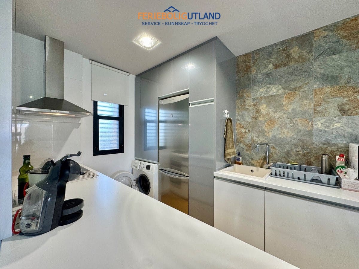 2 sypialnia Apartament na sprzedaż w La Zenia z basenem garażem - 269 000 € (Ref: 10163234)