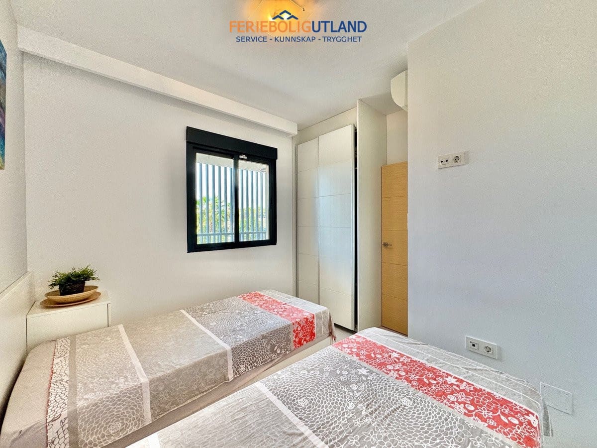2 sypialnia Apartament na sprzedaż w La Zenia z basenem garażem - 269 000 € (Ref: 10163234)